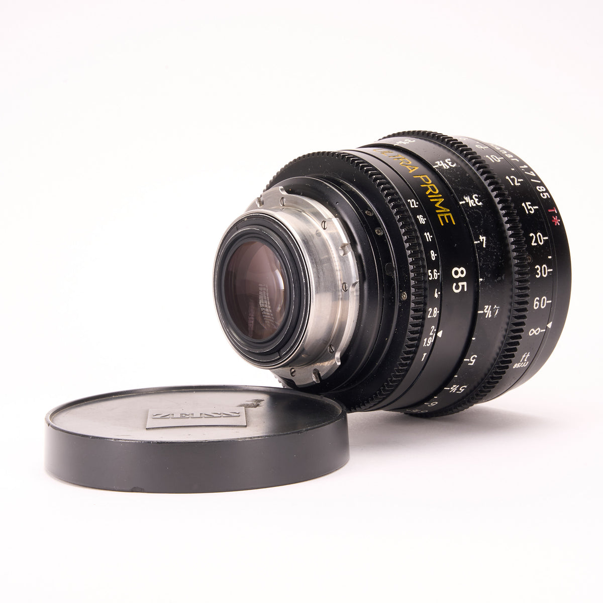 LENS3425-8629 ARRI ZEISS Ultra Primes 16mm 24mm 32mm 50mm 85mm T1.9 with PL Mount, Case3124.jpg