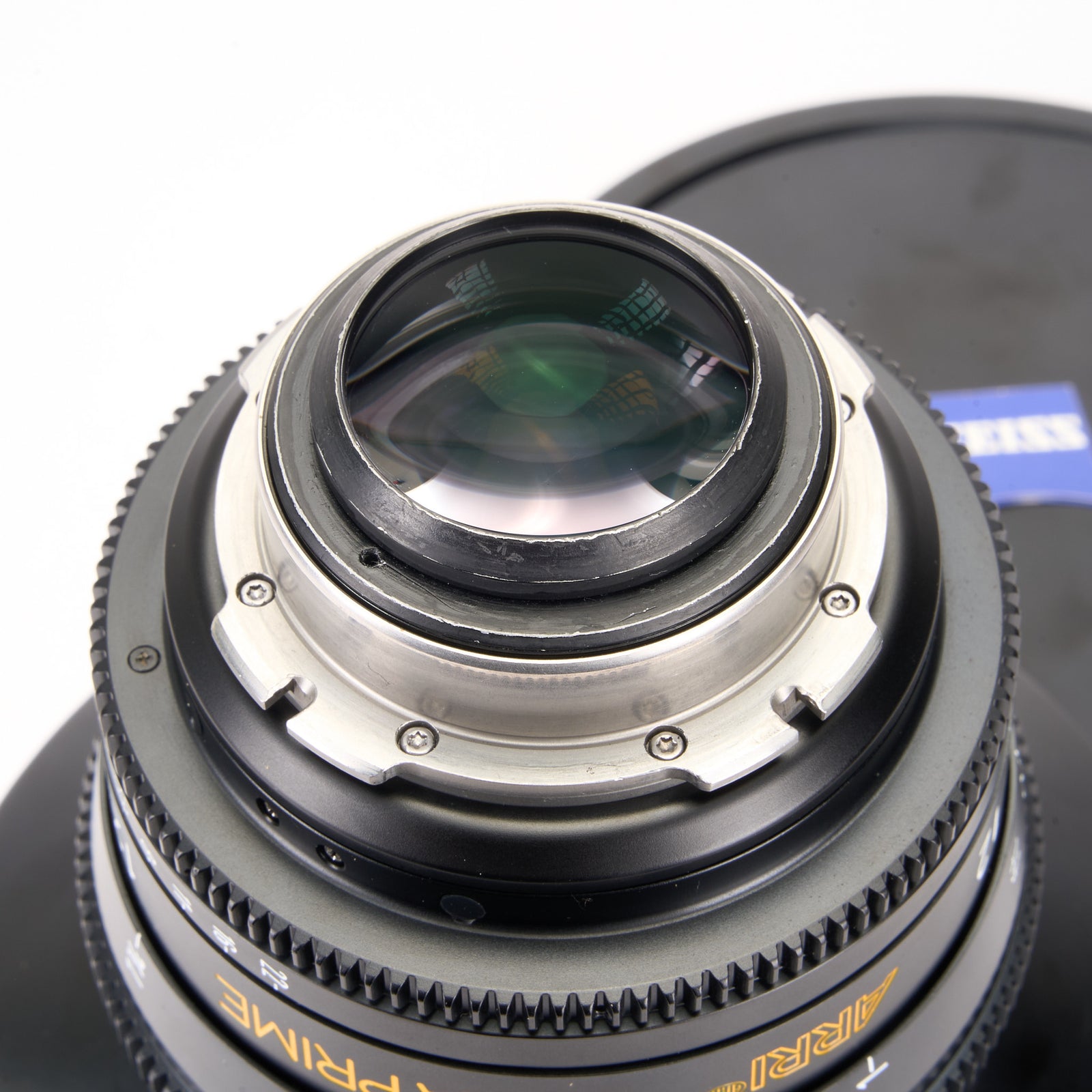 LENS3707-8946287 ARRI Zeiss Ultra Prime Lens 12mm T2 with PL Mount & Feet3126.jpg