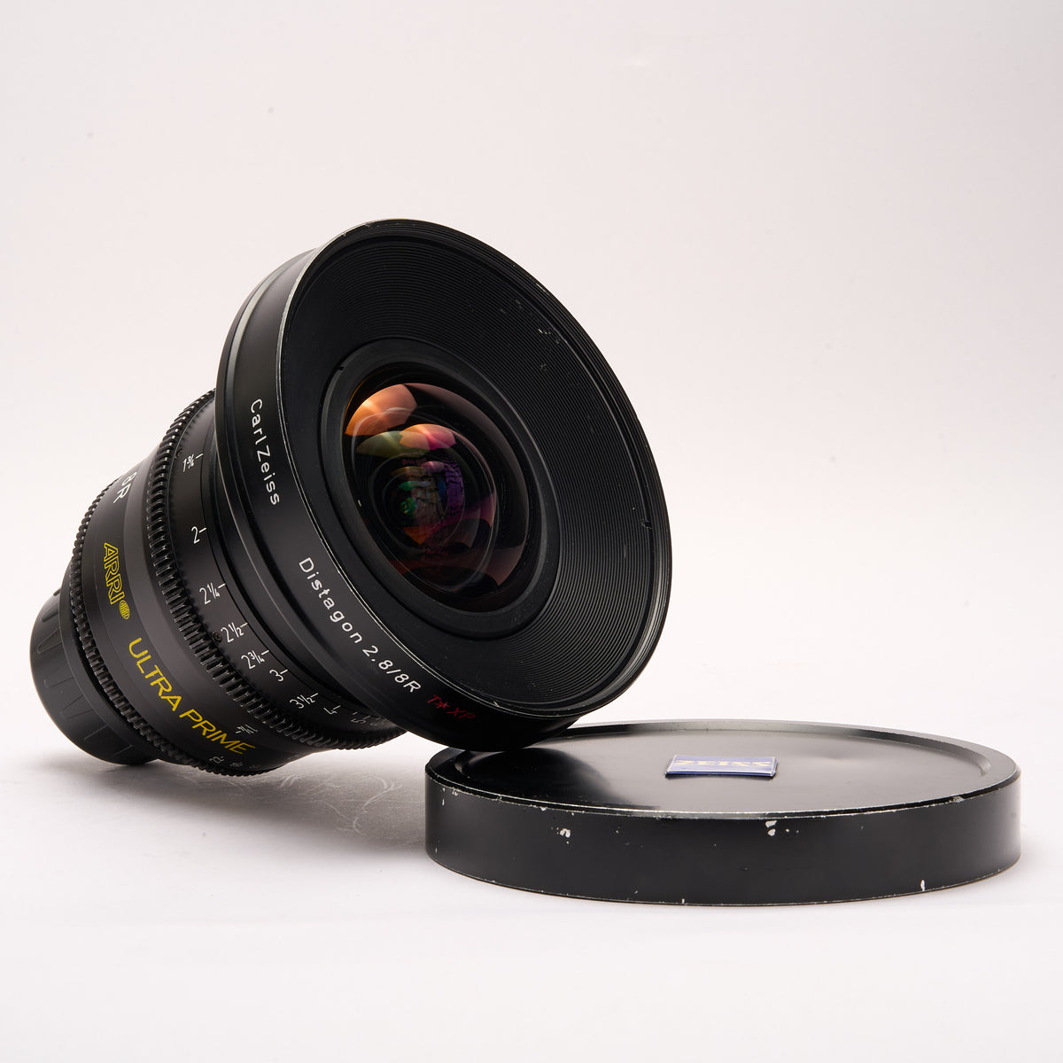 LENS3708-8922701 ARRI Zeiss Ultra Prime 8R T2.8 Lens with PL Mount & Feet0003.jpg
