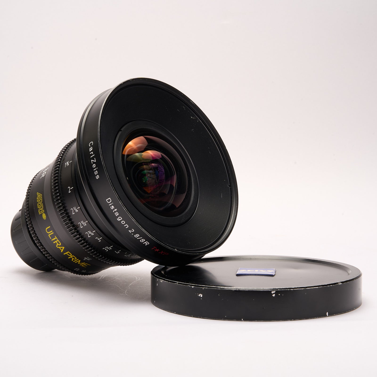 LENS3708-8922701 ARRI Zeiss Ultra Prime 8R T2.8 Lens with PL Mount & Feet0003.jpg