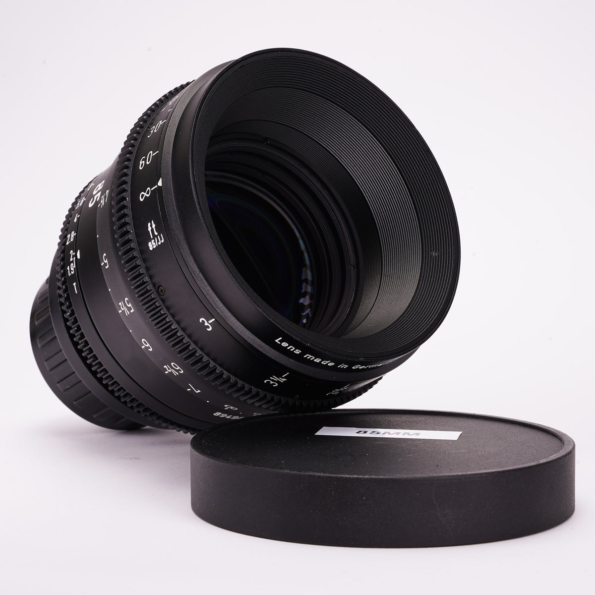 LENS3786-8629 ARRI Zeiss Ultra Primes 16mm, 28mm, 40mm, 65mm, 85mm, PL Mount, Case  0012.jpg