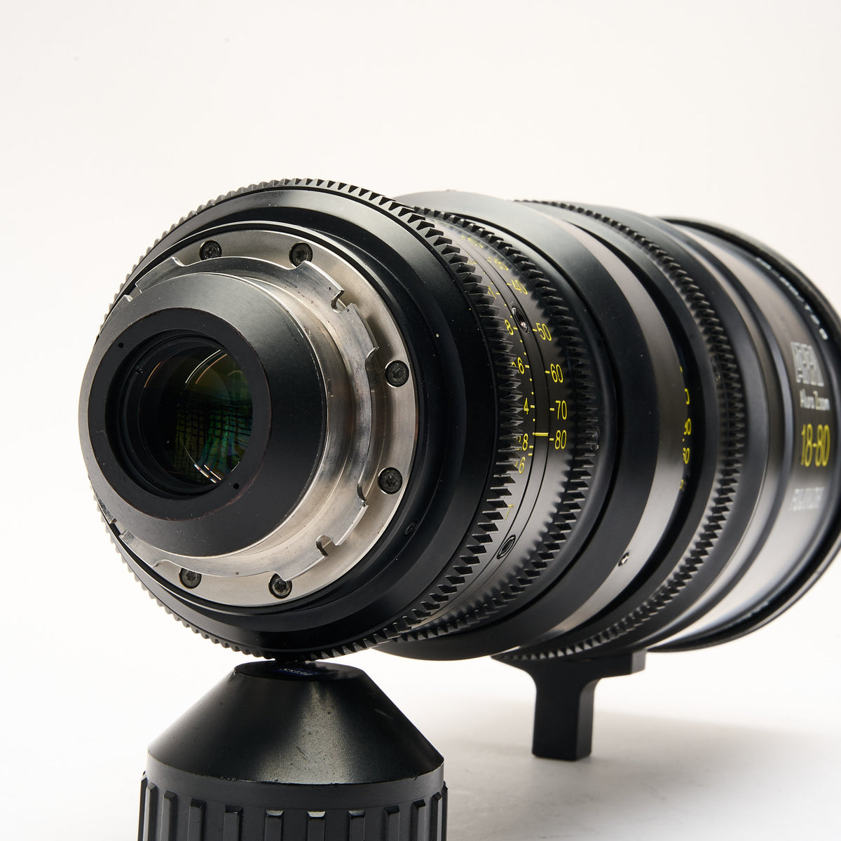 LENS3333-6350539 ARRI Alura Zoom Lens 18-80mm T2.6 M Wide-Angle Studio Zoom with PL Mount and Feet 2.jpg