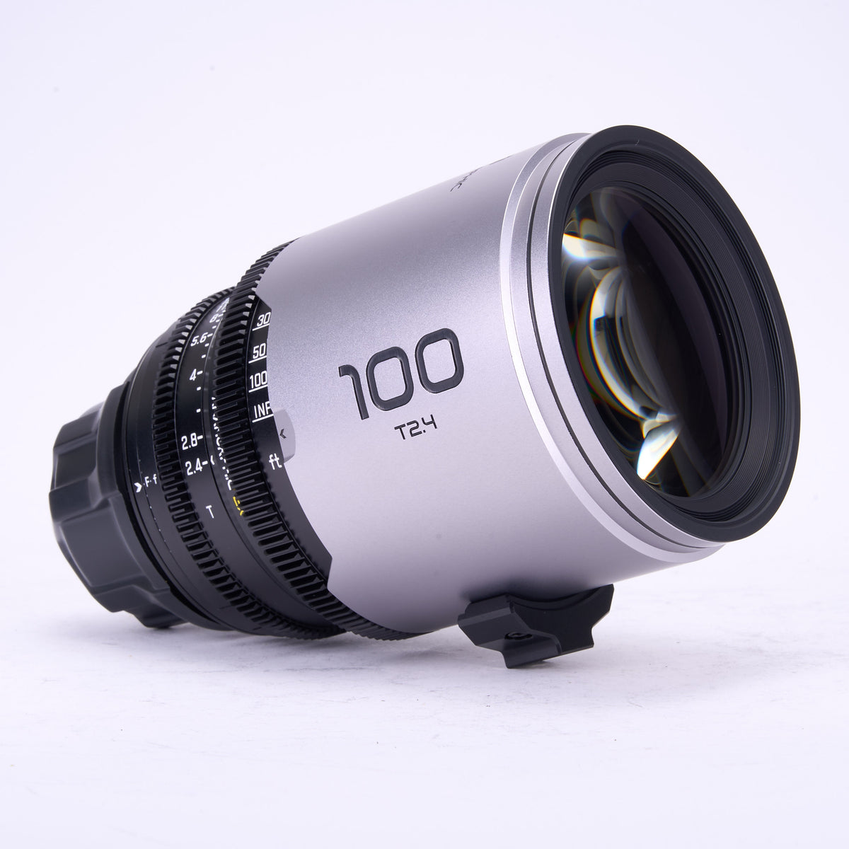 LENS3839 DZOFilm PAVO 2x Anamorphic 4364.jpg