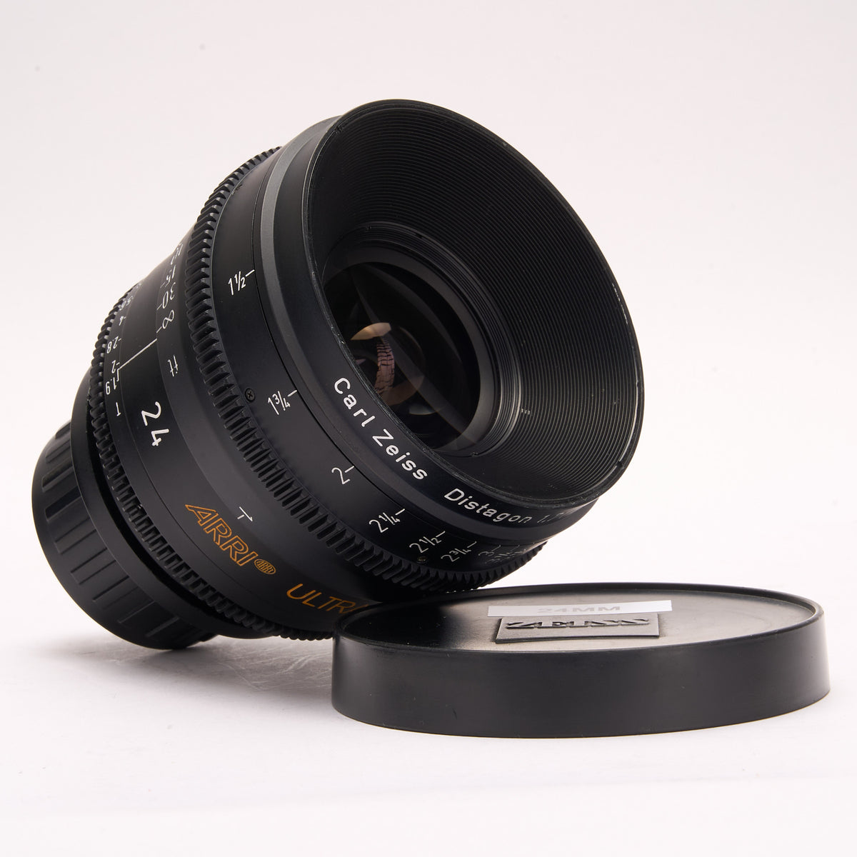 LENS3425-7790 ARRI ZEISS Ultra Primes 16mm 24mm 32mm 50mm 85mm T1.9 with PL Mount, Case0013.jpg
