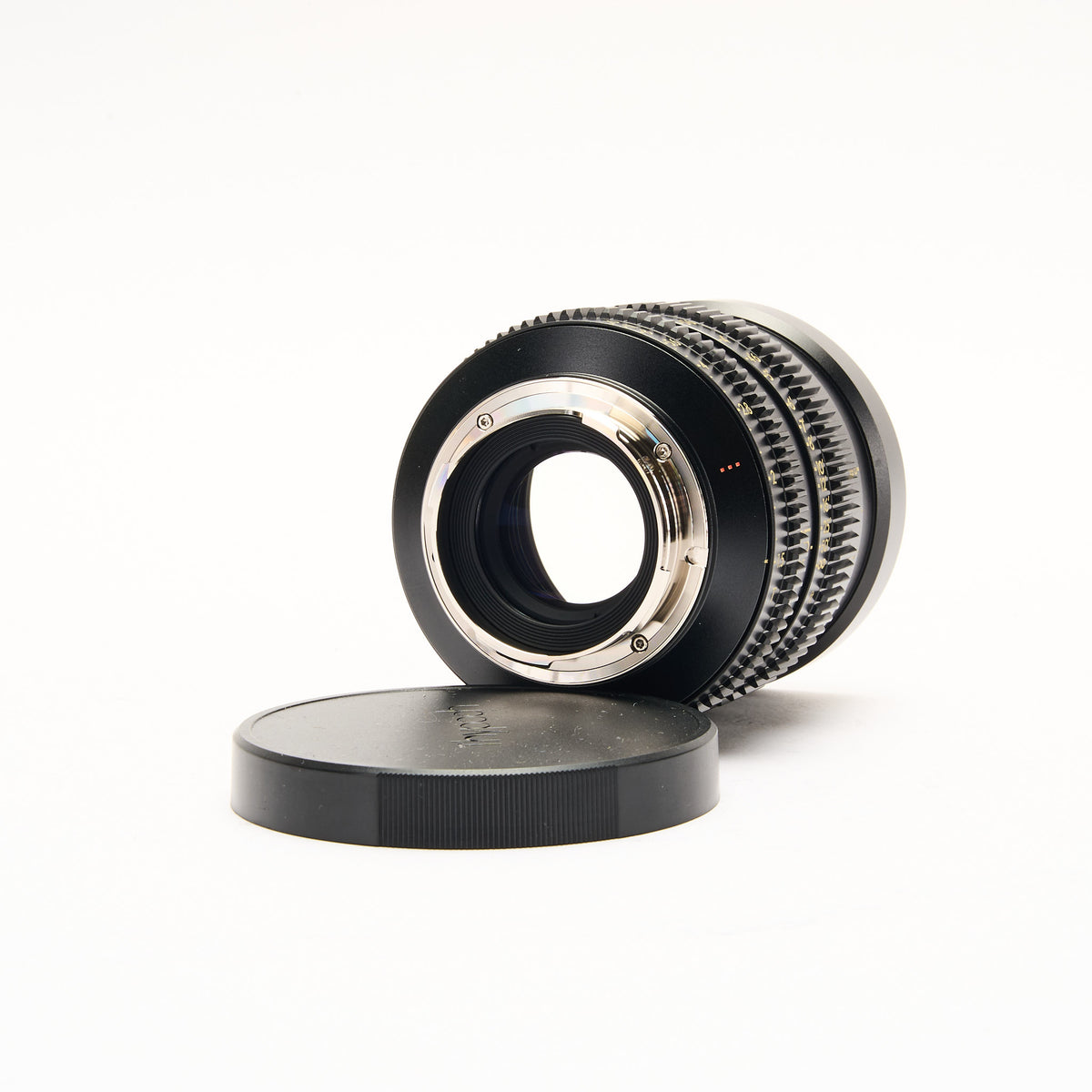 Thypoch Simera-C T1.5 Cine 5-Lens Kit 75mm rear.jpg