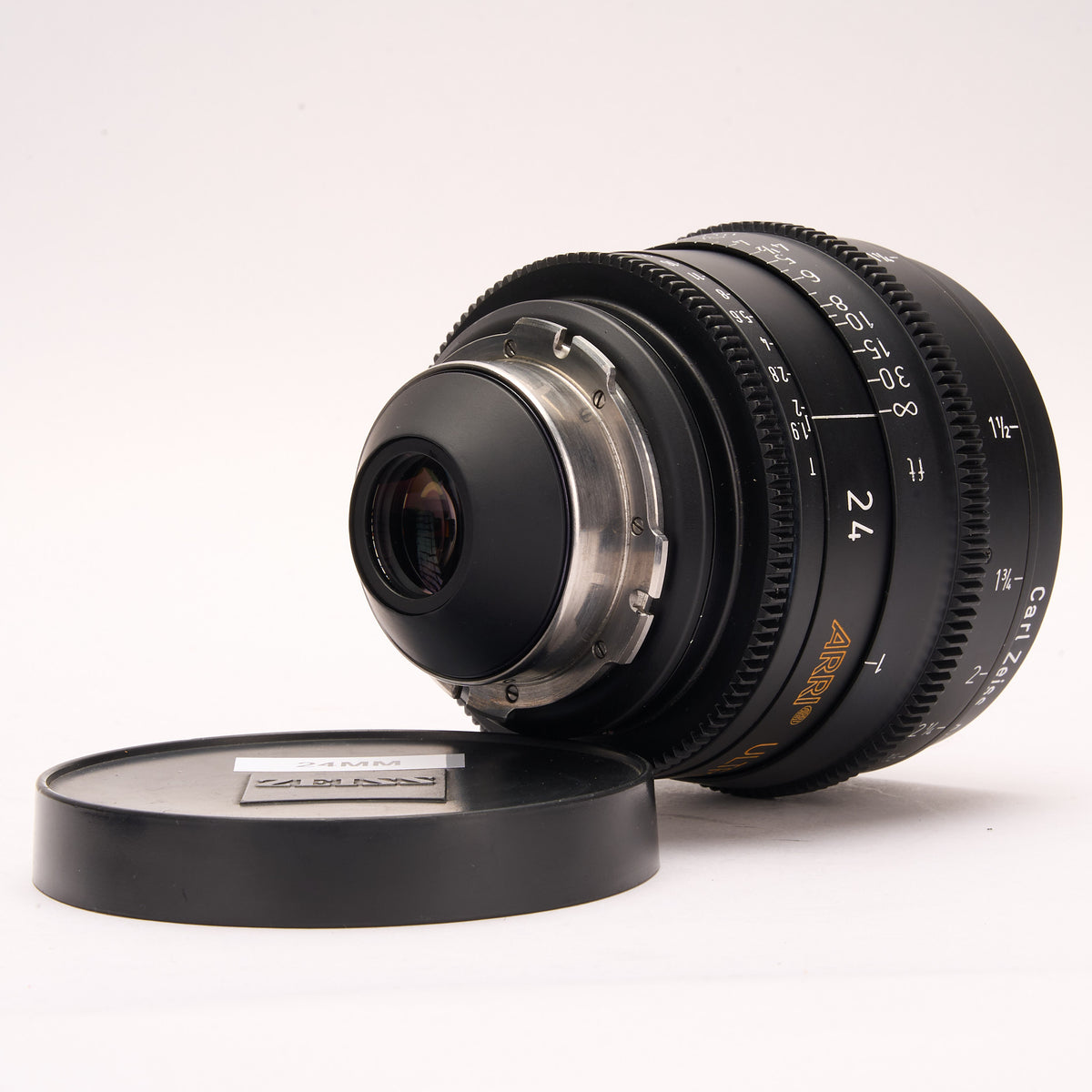 LENS3425-7790 ARRI ZEISS Ultra Primes 16mm 24mm 32mm 50mm 85mm T1.9 with PL Mount, Case0014.jpg