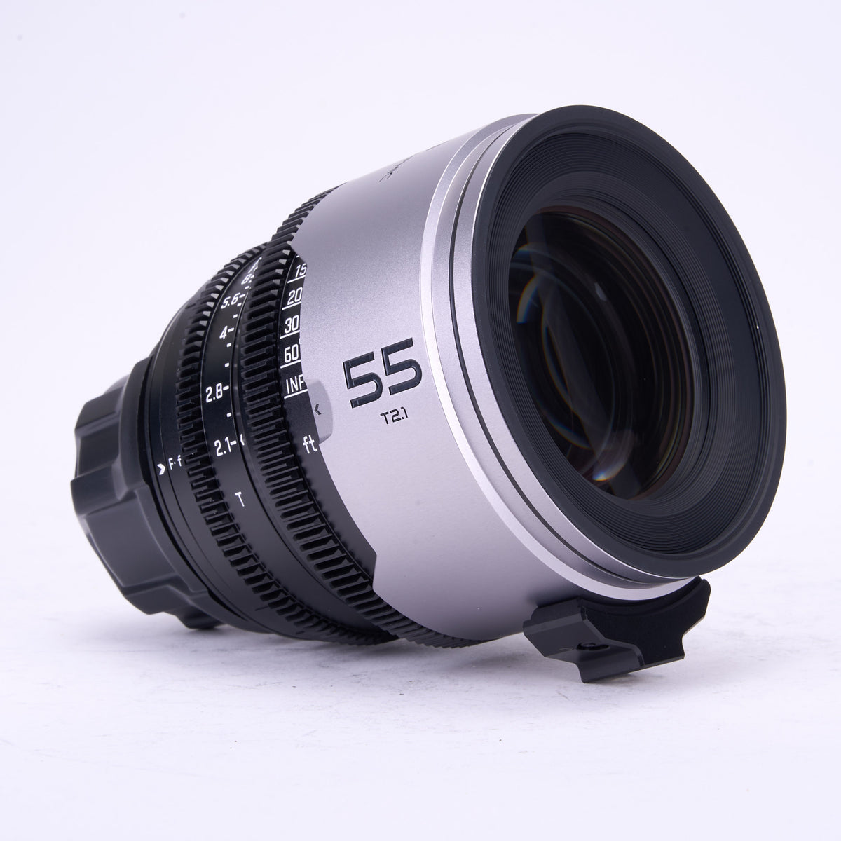 LENS3839 DZOFilm PAVO 2x Anamorphic 4362.jpg