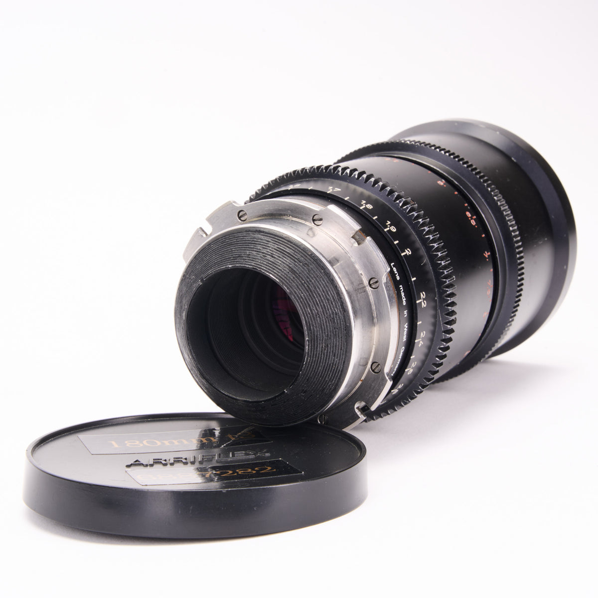 LENS3768-1 ARRI Zeiss Standard Speed PL Prime Lens Set 14mm 16mm 20mm 24mm 28mm 32mm 40mm 50mm 85mm 100mm 135mm 180mm0069.jpg