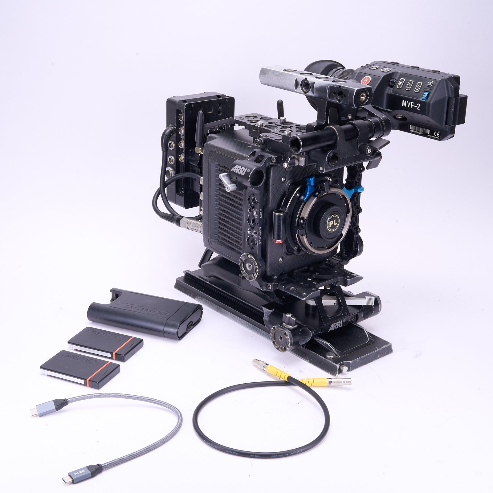 aCAM3864-32111 ARRI Alexa Mini LF Kit, RAW License, Anamorphic, ARRI Cage, (x2) 1TB Codex Drive0007.jpg