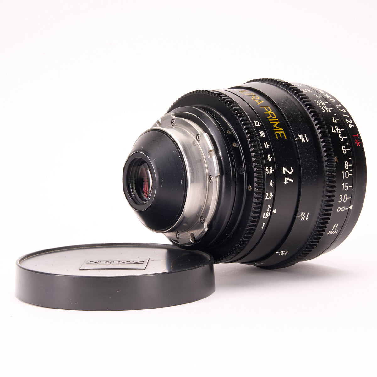 LENS3425-8629 ARRI ZEISS Ultra Primes 16mm 24mm 32mm 50mm 85mm T1.9 with PL Mount, Case3118.jpg