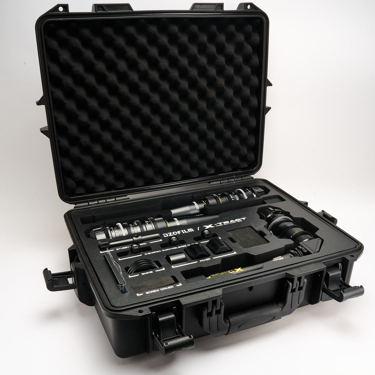 A LENS3886 DZOFilm X-Tract 18-28mm T8 FF Probe Zoom Macro Lens (0, 90 & 360°, ARRI PL)(Metric3116.jpg