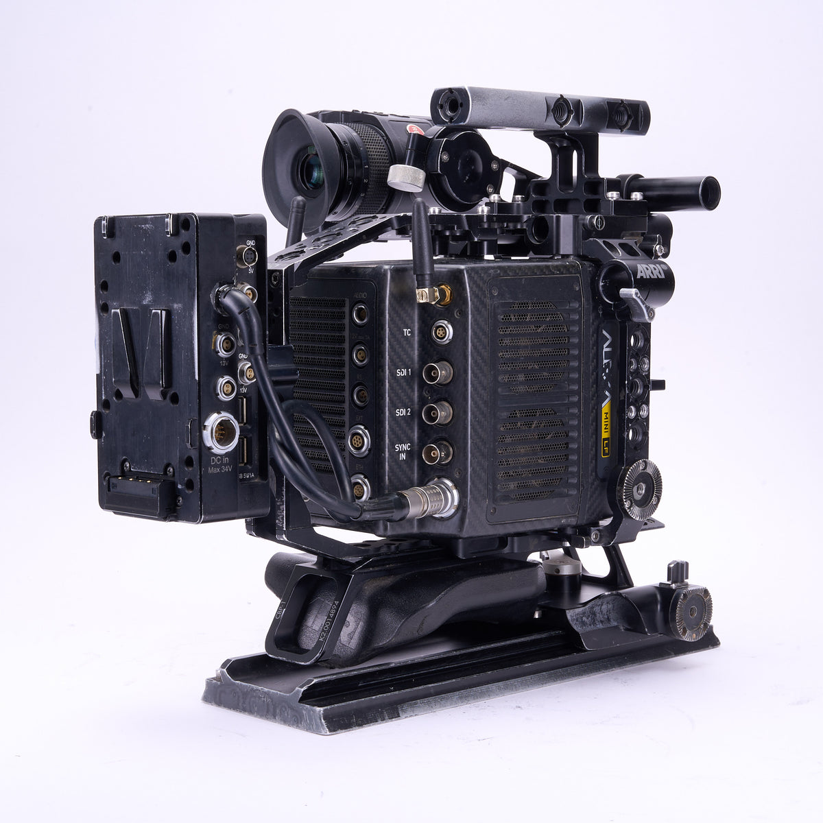 CAM3864-32111 ARRI Alexa Mini LF Kit, RAW License, Anamorphic, ARRI Cage, (x2) 1TB Codex Drive0003.jpg