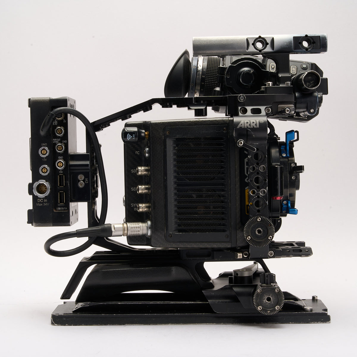 CAM3884-32155 ARRI Alexa Mini LF Kit, RAW License, Anamorphic, ARRI Cage, (x3) 1TB Codex Drive0002.jpg