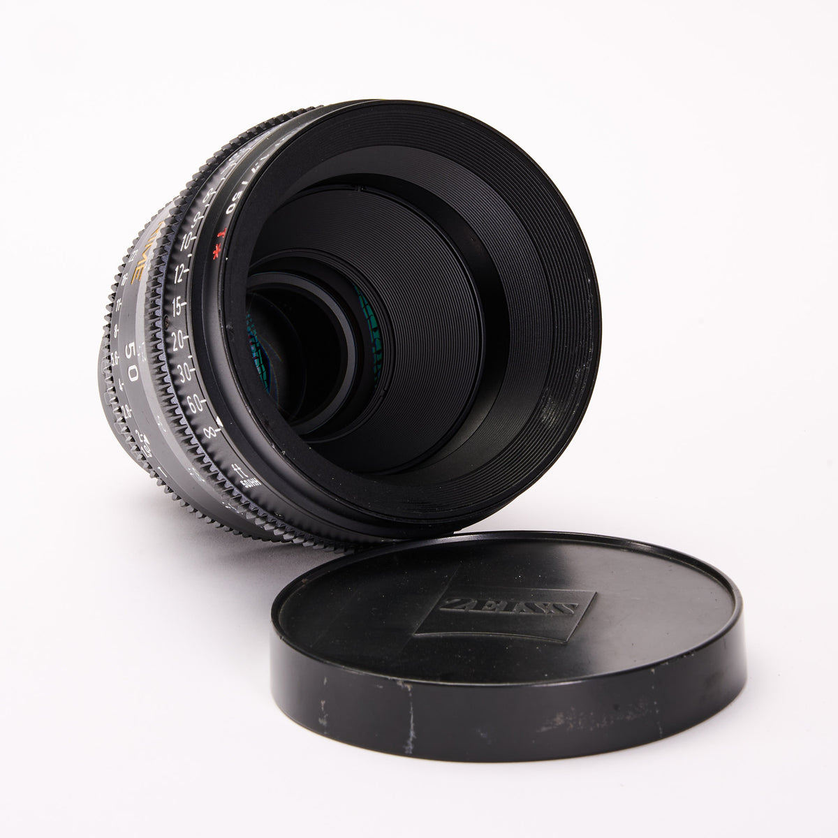 LENS3660-0370 ARRI ZEISS Ultra Prime 50mm  T1.9 with PL Mount002209.jpg