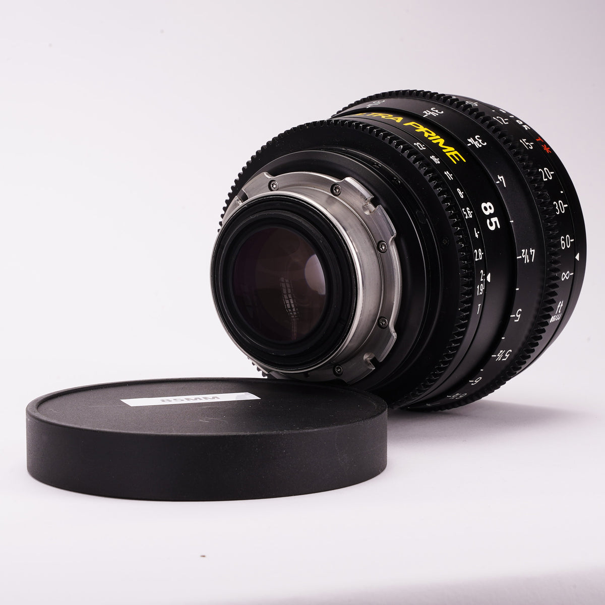 LENS3786-8629 ARRI Zeiss Ultra Primes 16mm, 28mm, 40mm, 65mm, 85mm, PL Mount, Case  0013.jpg