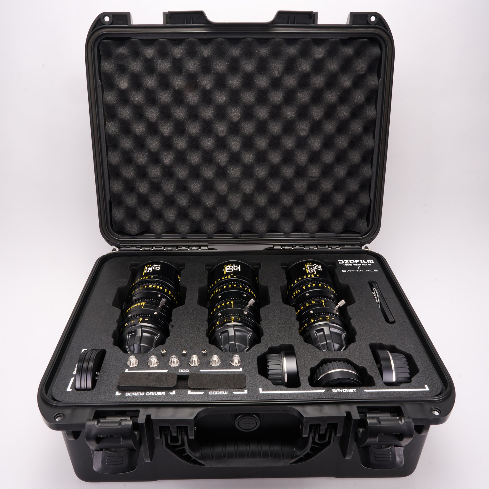 aLENS3779 DZOFilm Catta Ace 18-35mm35-80mm70-135mm T2.9 Cine 3-Lens Bundle Full Frame0019.jpg