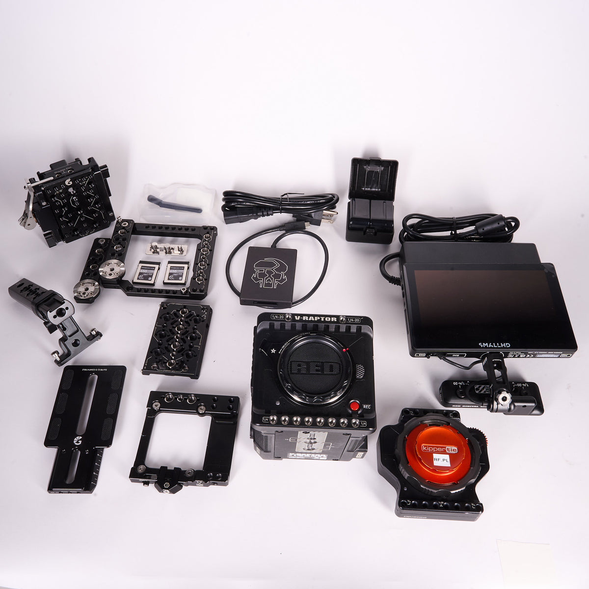CAM3568-VRPB1001432 RED V-Raptor 8k VV Camera Kit DSMC3 SmallHD 7&quot; Monitor Kippertie Strata-ND RF-PL Adaptor (2) 650gb CFast Cards_000907.jpg