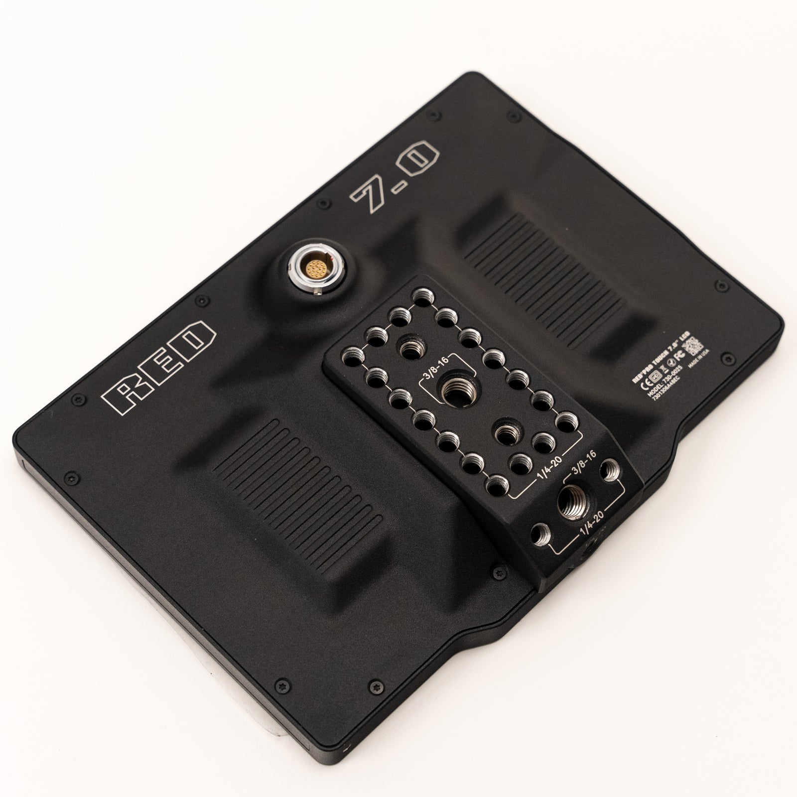 CinemaCameras.com - 6.1.22 - Photo - Selects (202 of 399) - 7" Pro Touch.jpg