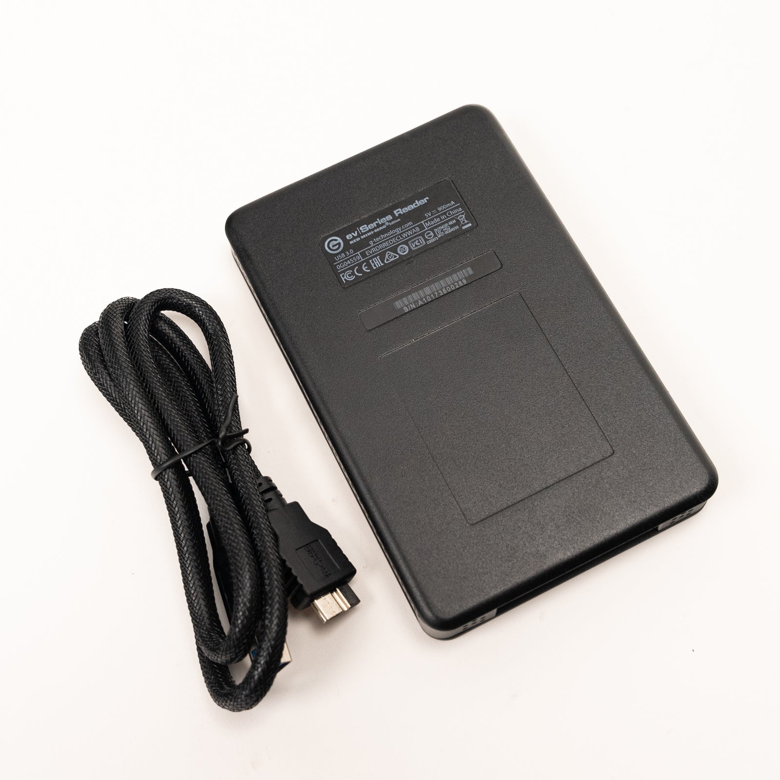 CinemaCameras.com - 6.1.22 - Photo - Selects (261 of 399) - Gtech Reader.jpg